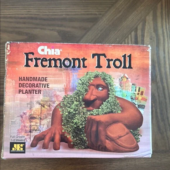 Chia Pet Fremont Troll - Picture 1 of 6